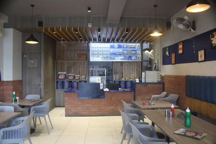 One Plus Pizza Hub — restaurants